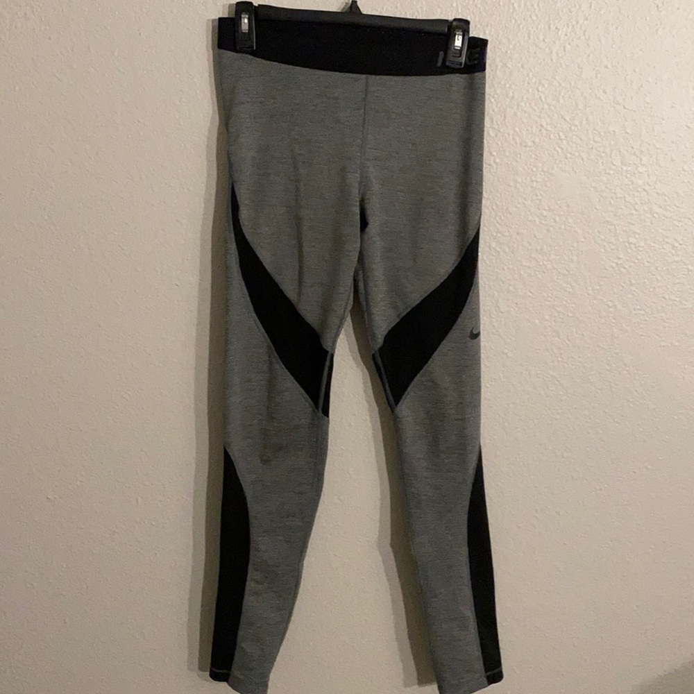 Nike - Grey + Black Leggings